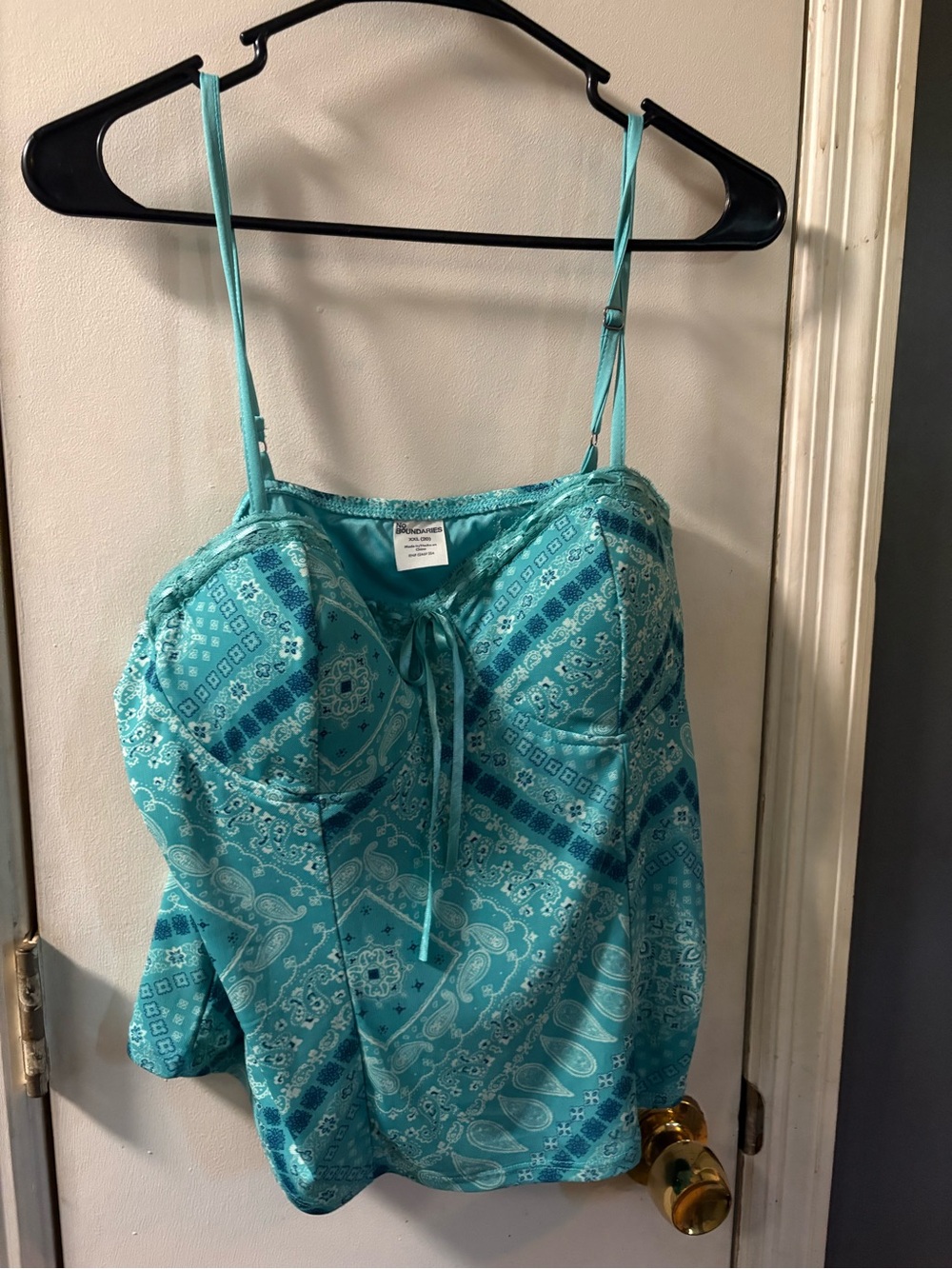 No Boundaries Turquoise Paisley Bandana Cami size XXL